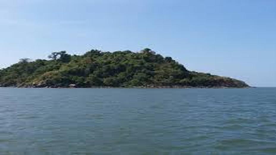 Kurumgad Island, photo 2 of 16