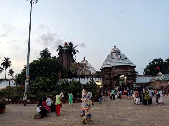 Lokanatha Temple, photo 4 of 6