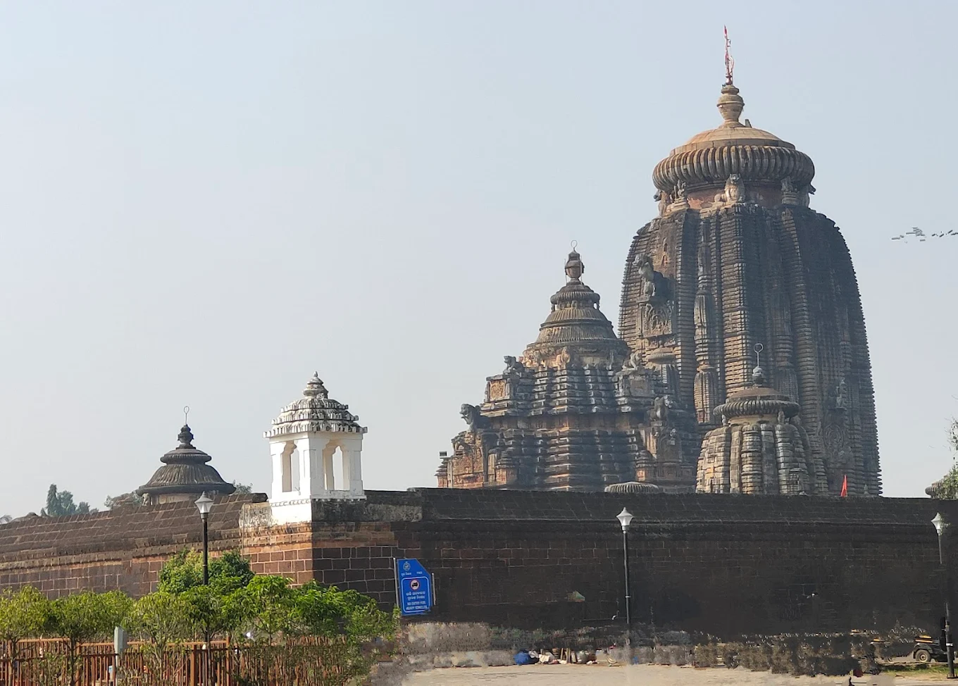 Lingaraj Temple, photo 2 of 8