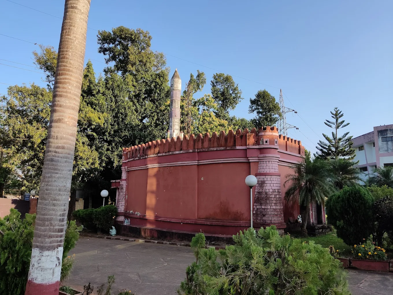 Pathani Samanta Planetarium, photo 4 of 8
