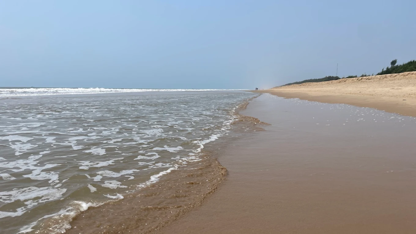 Konark Beach, photo 1 of 7