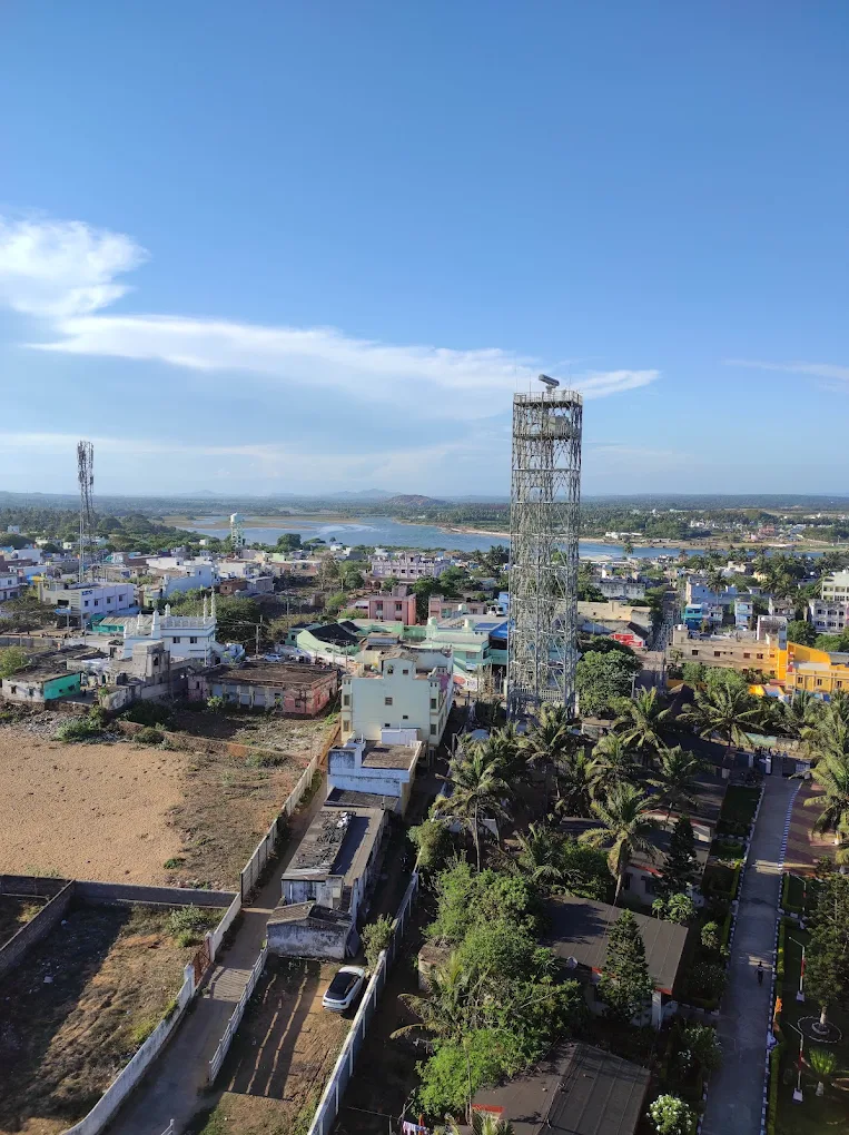 Gopalpur Lighthouse, photo 2 of 7