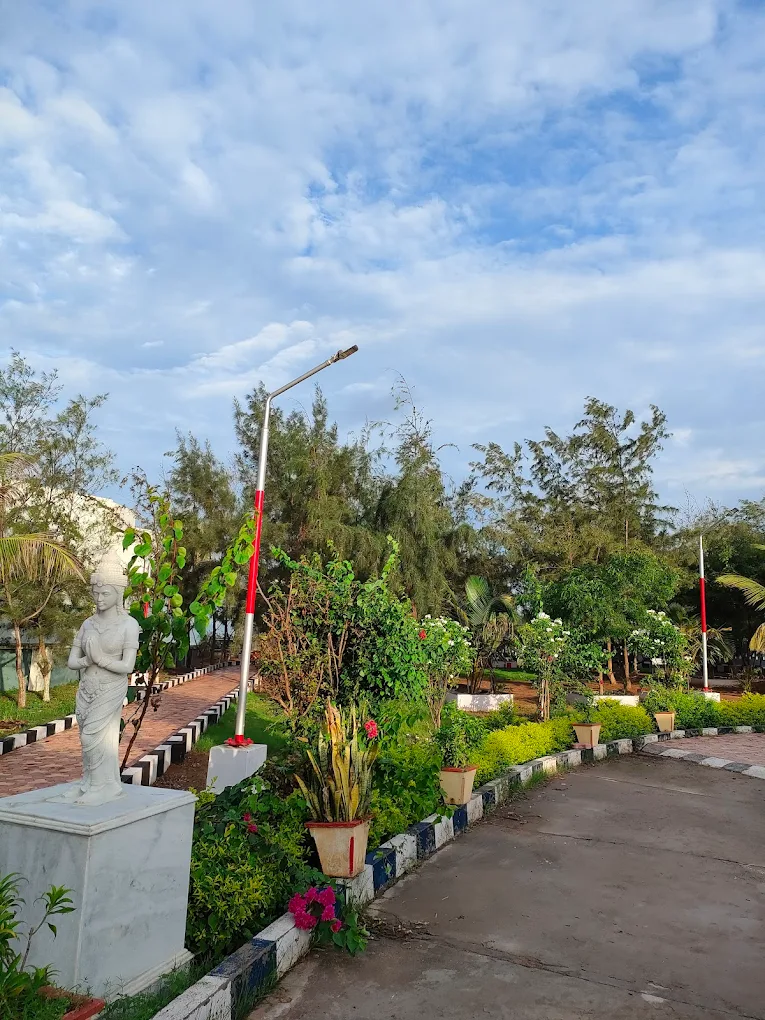 Gopalpur Lighthouse, photo 4 of 7