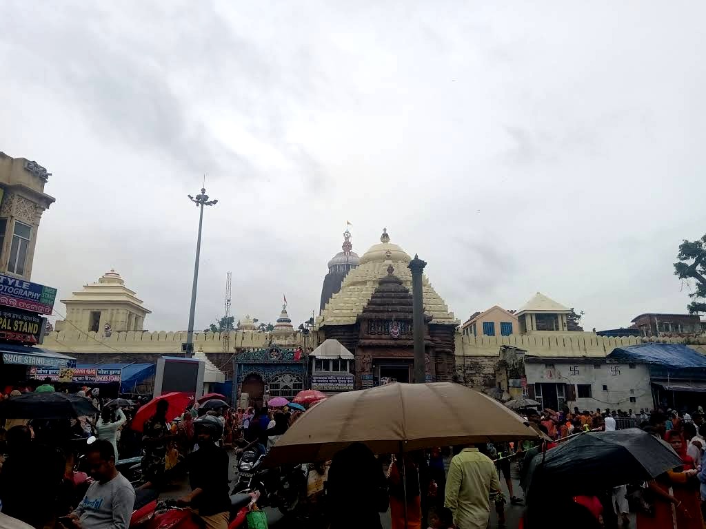 Narayani Temple, photo 2 of 6