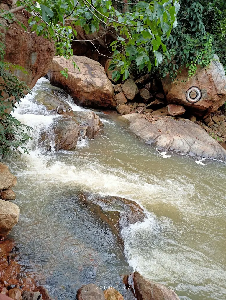 Sitakund Waterfall Viewpoint, photo 4 of 7