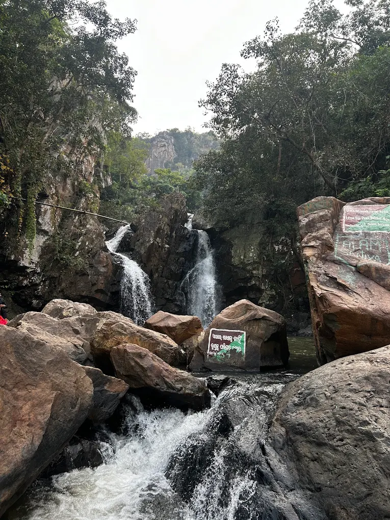 Sitakund Waterfall Viewpoint, photo 3 of 7