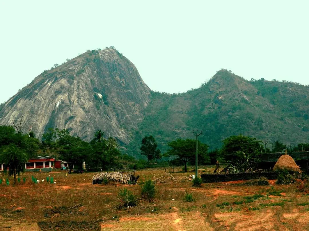 Devagiri hills, photo 3 of 7