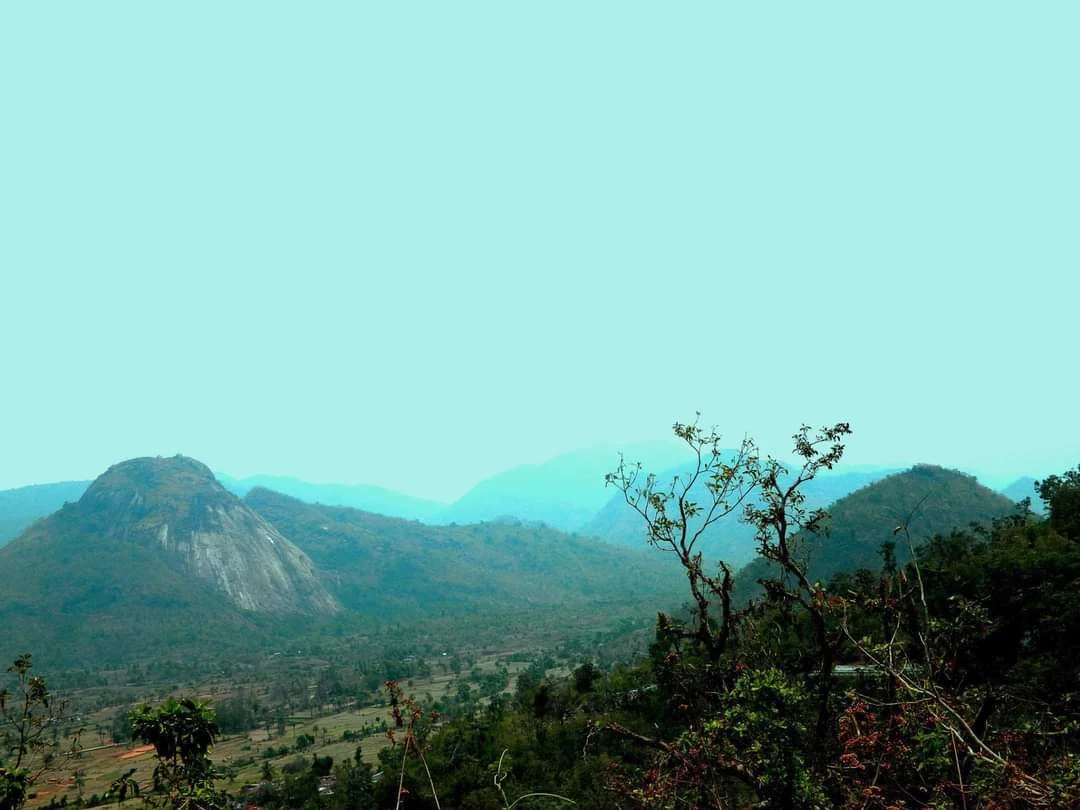 Devagiri hills, photo 2 of 7