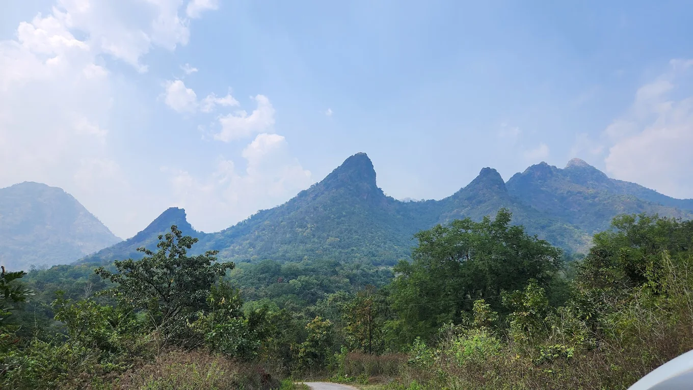 Devagiri hills, photo 4 of 7