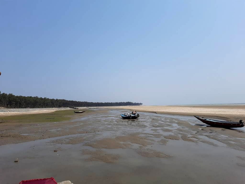 Talasari Beach, photo 2 of 8