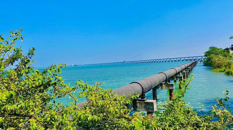 Mahanadi, photo 1 of 10