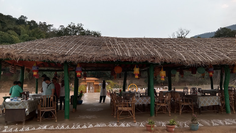 Satkosia sands resort tent accommodation, photo 1 of 6
