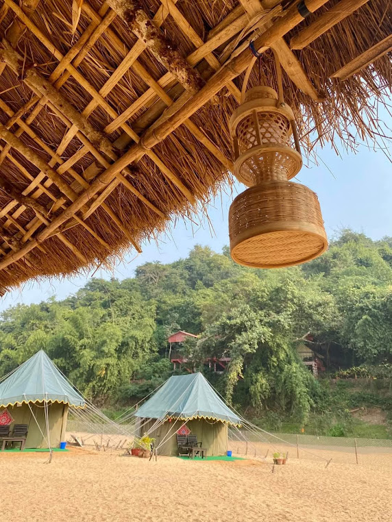 Satkosia sands resort tent accommodation, photo 2 of 6