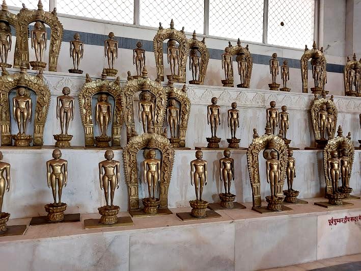 Madhuban Digamber Jain Temple, photo 3 of 6