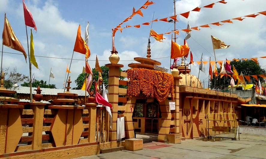Langta Baba Mandir, photo 3 of 4