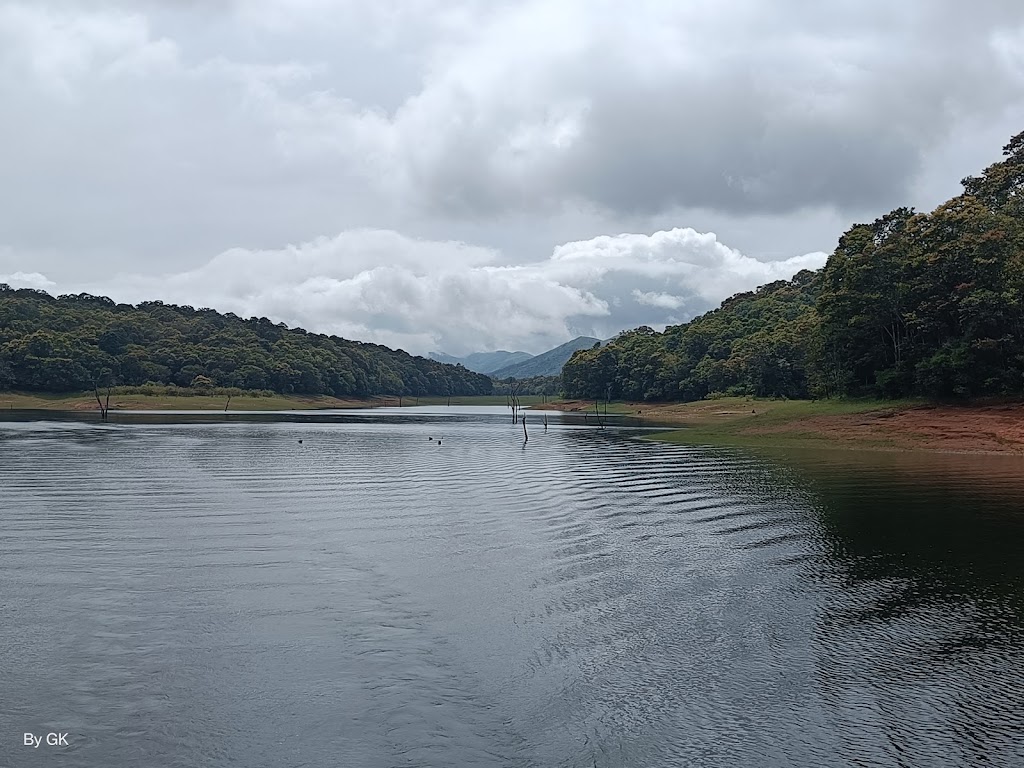 Periyar Lake, photo 1 of 7
