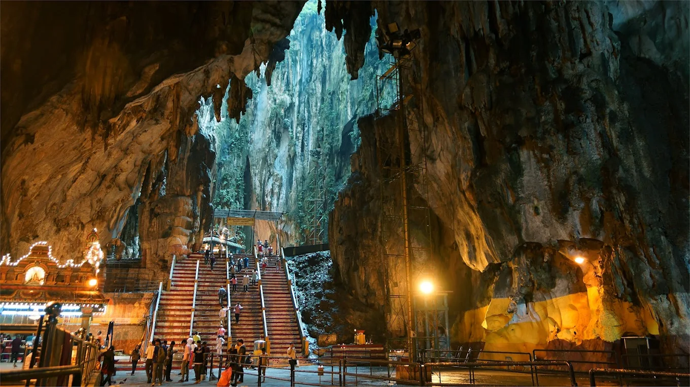 Batu Caves, photo 1 of 12