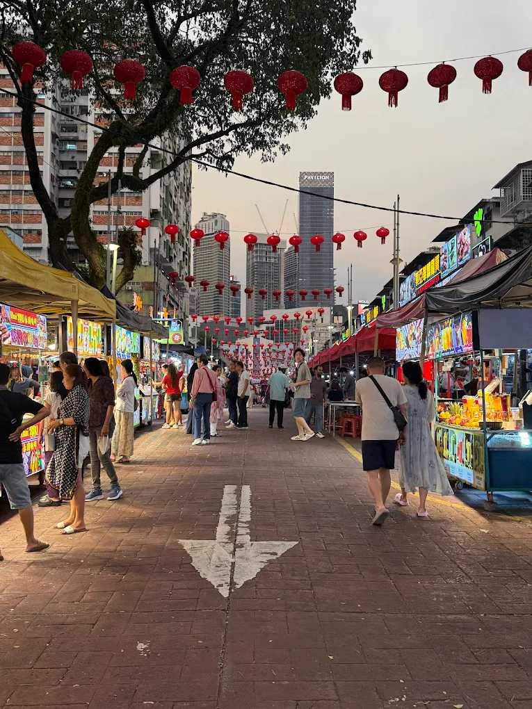 Petaling Street Market, photo 2 of 12
