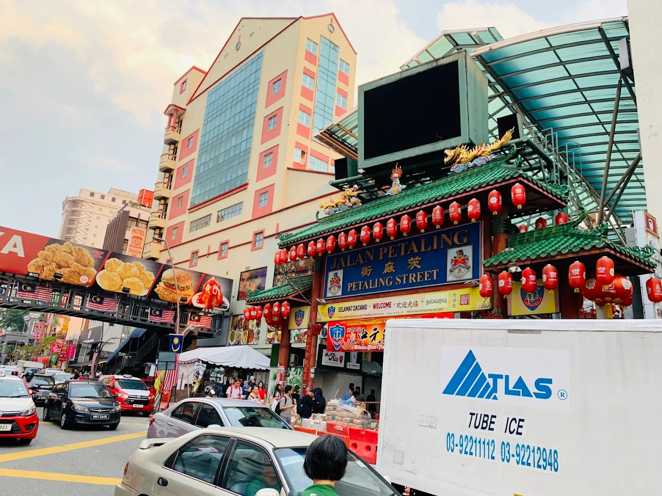 Petaling Street Market, photo 4 of 12