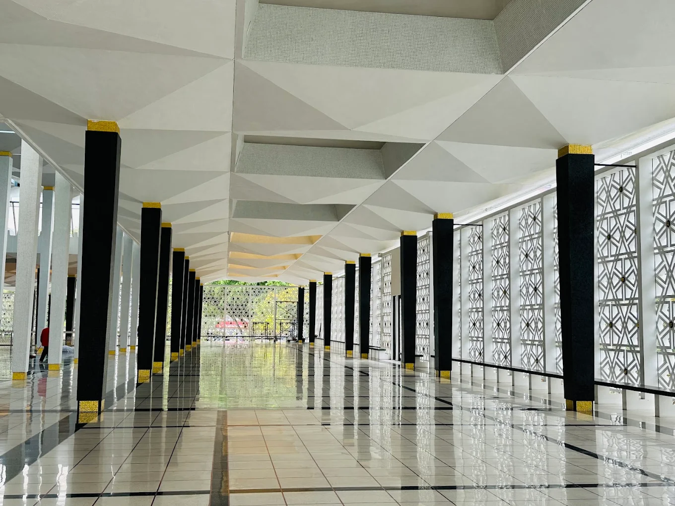National Mosque, photo 4 of 10