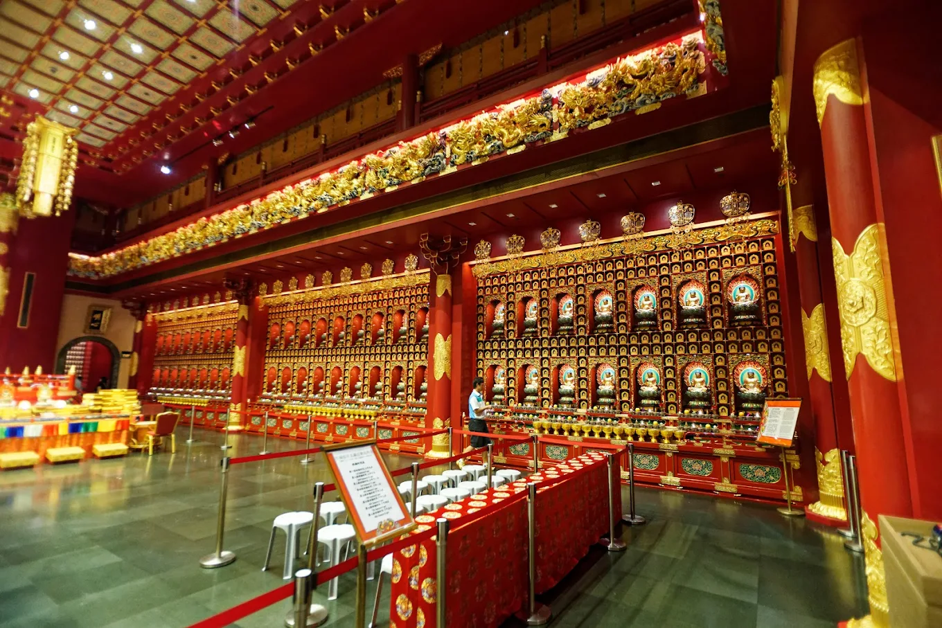 Buddha Tooth Relic Temple, photo 2 of 11