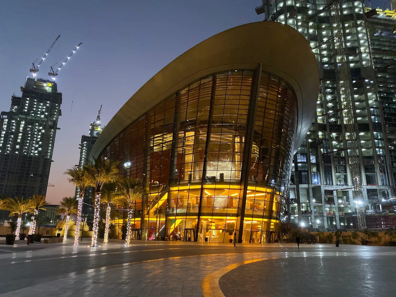 Dubai Opera, photo 2 of 10