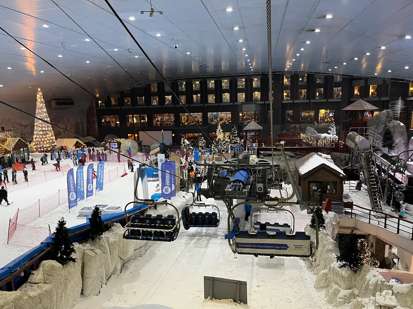 Ski Dubai, photo 1 of 12