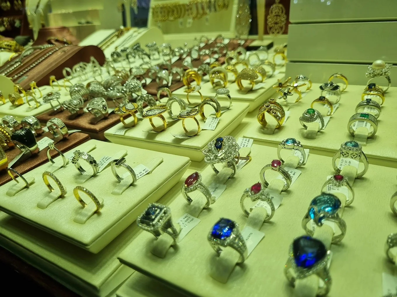 Dubai Gold Souk, photo 3 of 9