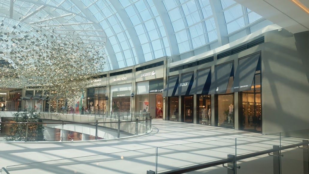 Dubai Hills Mall, photo 1 of 12