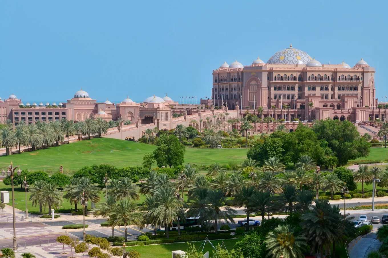 Emirates Palace Mandarin Oriental, photo 3 of 11