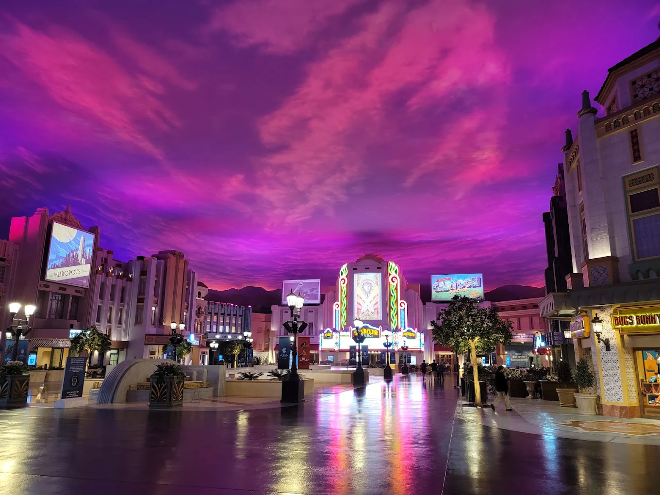Warner Bros. World™ Yas Island, Abu Dhabi, photo 1 of 15