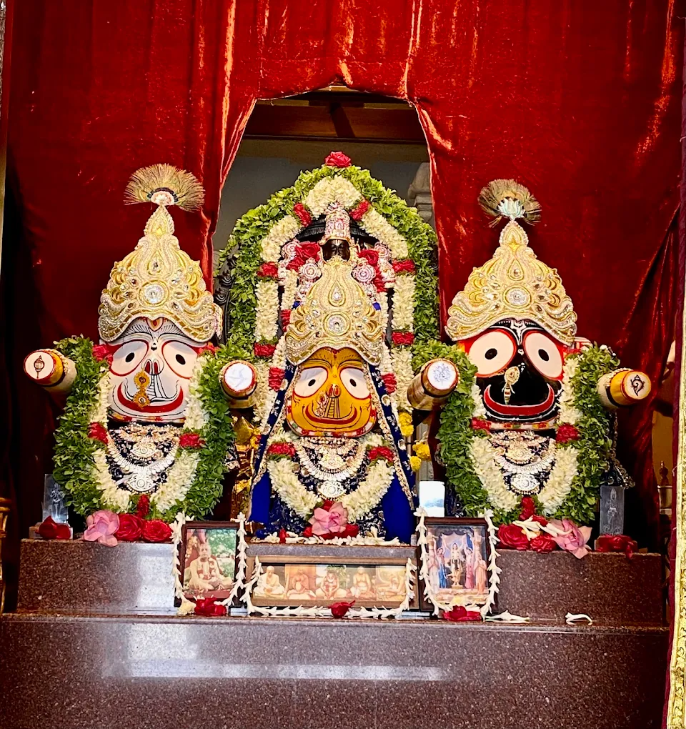 ISKCON Vaikuntha Hill, photo 2 of 8