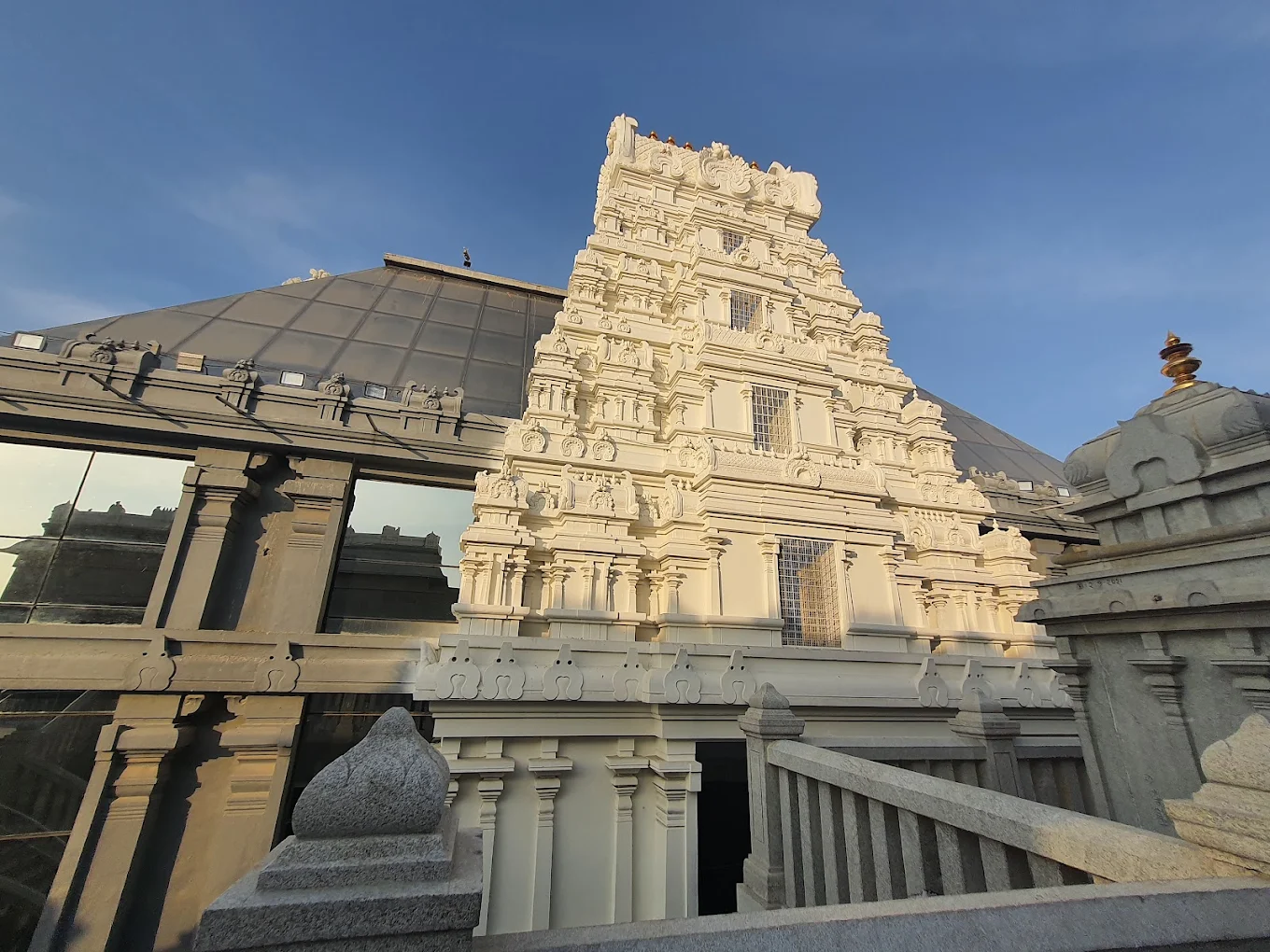 ISKCON Vaikuntha Hill, photo 3 of 8