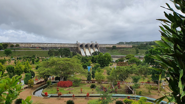 Harangi Dam, photo 1 of 9