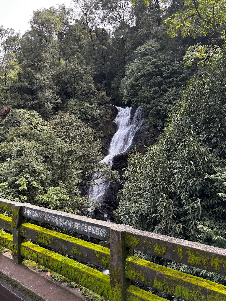 Kadambi Falls, photo 1 of 6