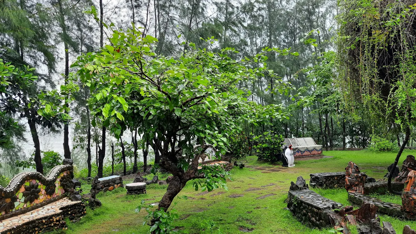Apsarakonda Waterfalls, photo 2 of 9