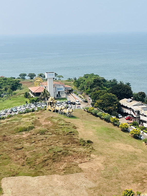 Shri Murudeshwara Shiva Temple, photo 1 of 8