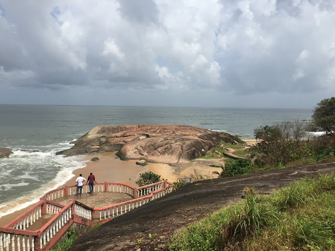 Someshwar Beach, photo 1 of 12