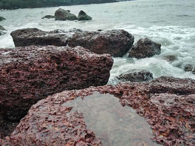 Karwar beach, photo 3 of 7