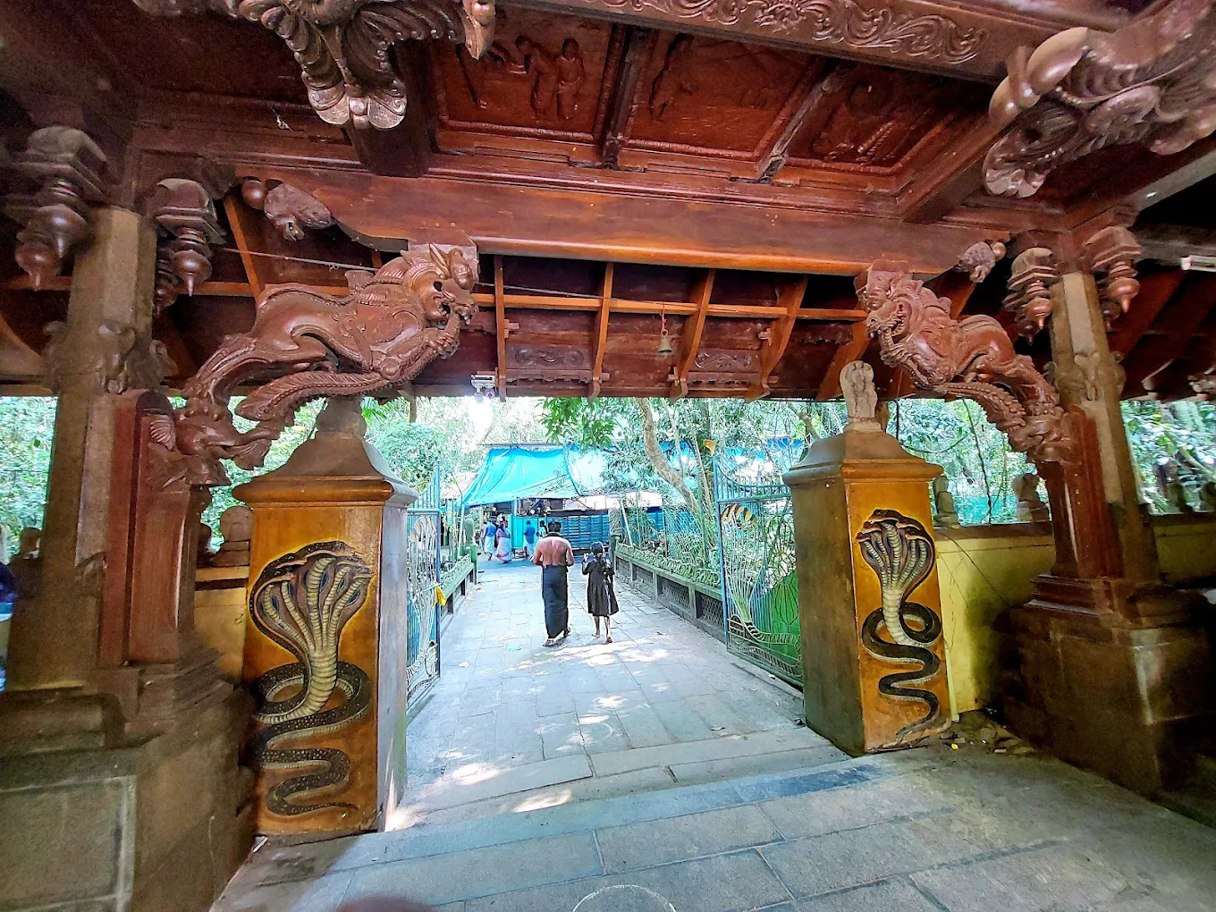 Mannarasala Sree Nagaraja Temple, photo 4 of 9