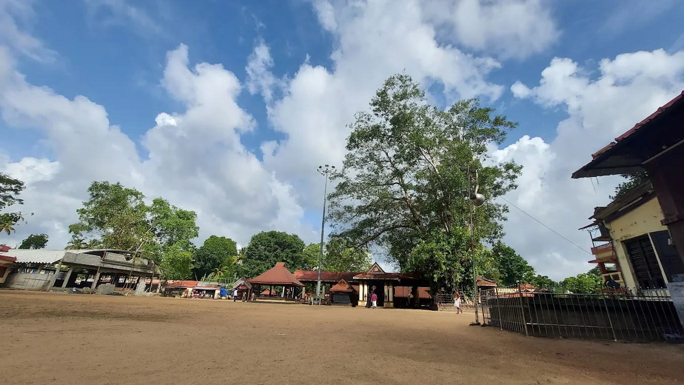 Chettikulangara Bhagavathi Temple, photo 1 of 10