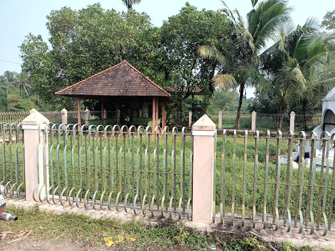 Karumadikuttan (Buddha Statue), photo 1 of 8