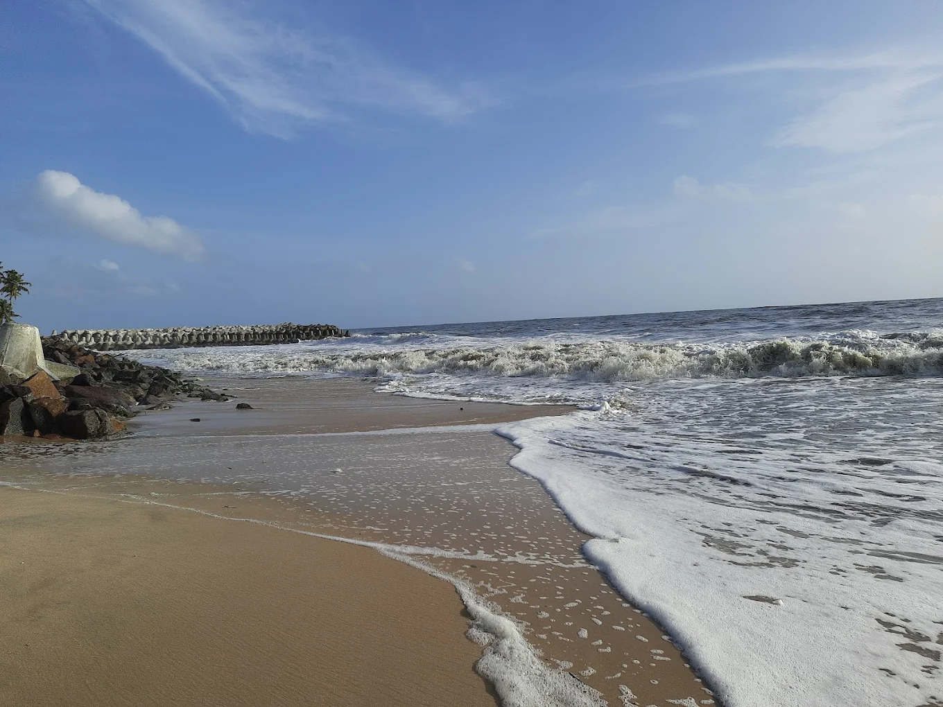 Omanappuzha Beach, photo 1 of 9