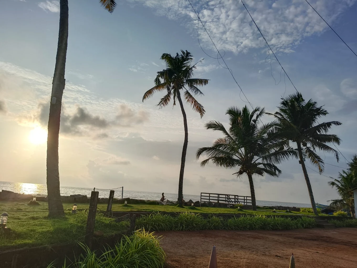 Omanappuzha Beach, photo 4 of 9