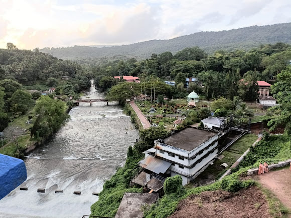 Peechi Dam, photo 2 of 10