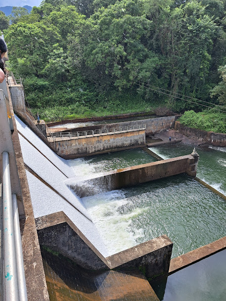 Mangalam Dam, photo 1 of 8