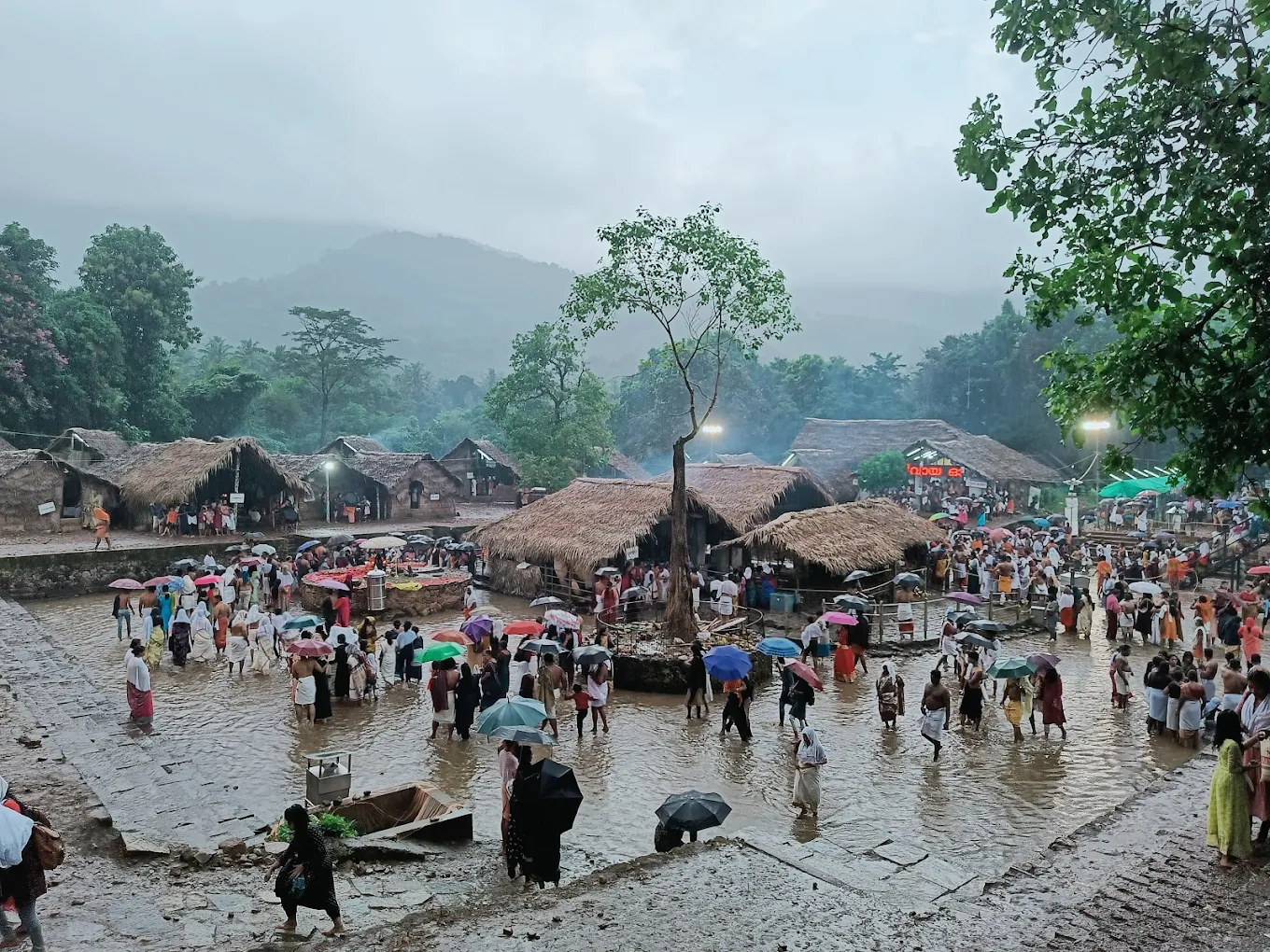 Kottiyoor Temple, photo 1 of 7