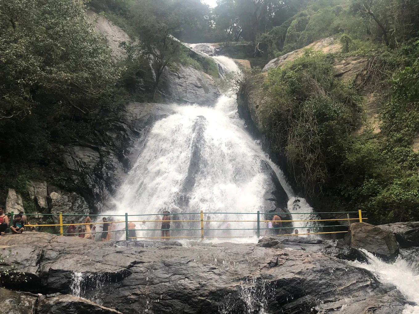 Kaviyaruvi Waterfalls (Monkey Falls), photo 1 of 10