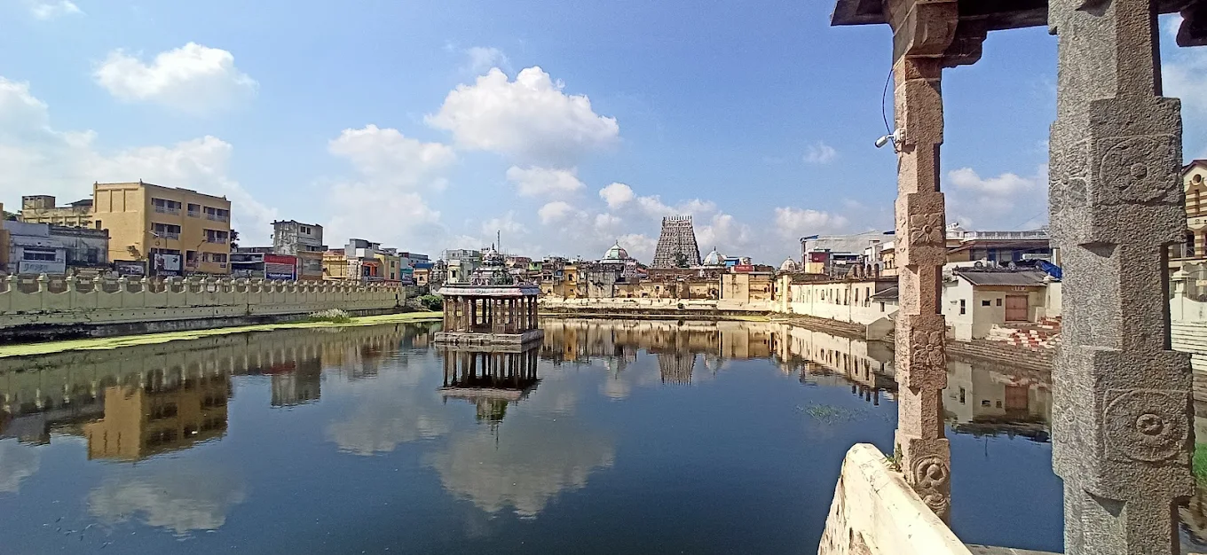 Sri Sarangapani Swamy Temple, photo 3 of 11