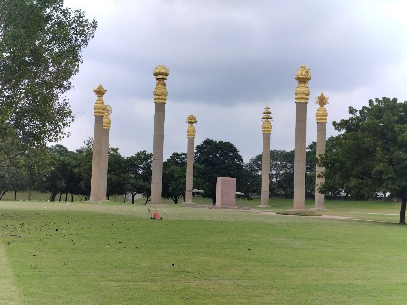 Rajiv Gandhi Memorial, photo 1 of 13